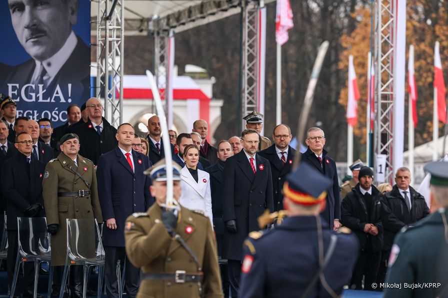 013_Prezydent_Karol_Nawrocki_odprawa_warty_Grob_Nieznanego_Zolnierza _20251111_MWB22626.jpg