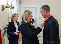 004_Minister_Agnieszka_Jędrzak_Odznaczenie_Ks_Mirosław_Wachowski_12-11-2025_LB_26899.jpg.JPG