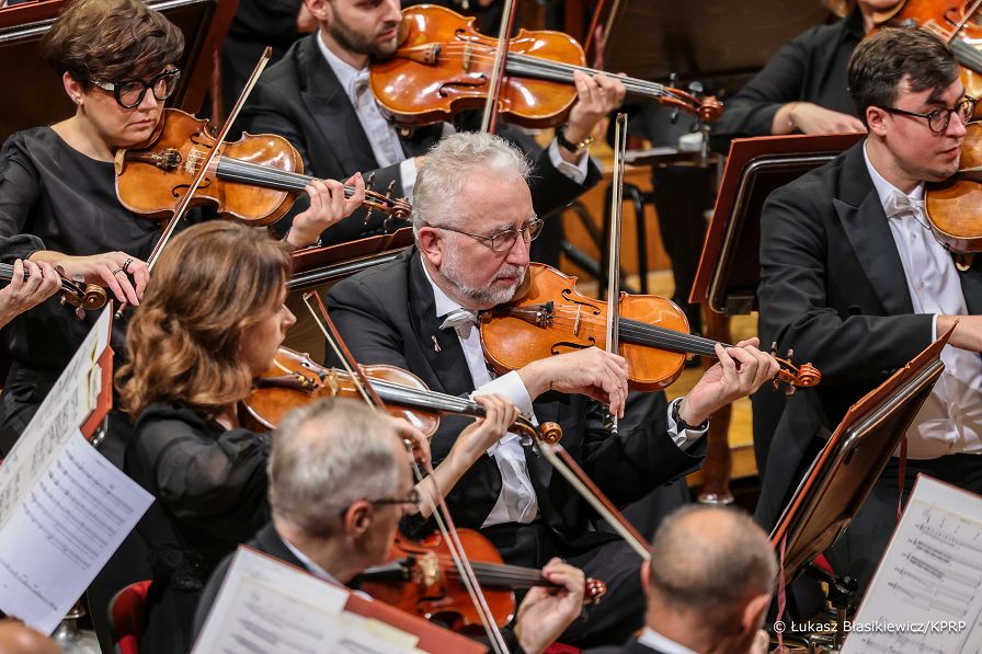 002_Minister_Wojciech_Kolarski_koncert_Filharmonia_Narodowa_20251114_LB_27836.jpg