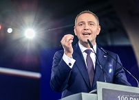 011_Prezydent_Karol_Nawrocki_100_dni_dla_Polski_100_dni_dla_Polakow_Cover_20251114_MWB27886.jpg