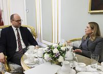 02_Marcin_Przydacz_Violeta _Agrici_Ambasador_Moldawi_20251117_1S5A0499.jpg
