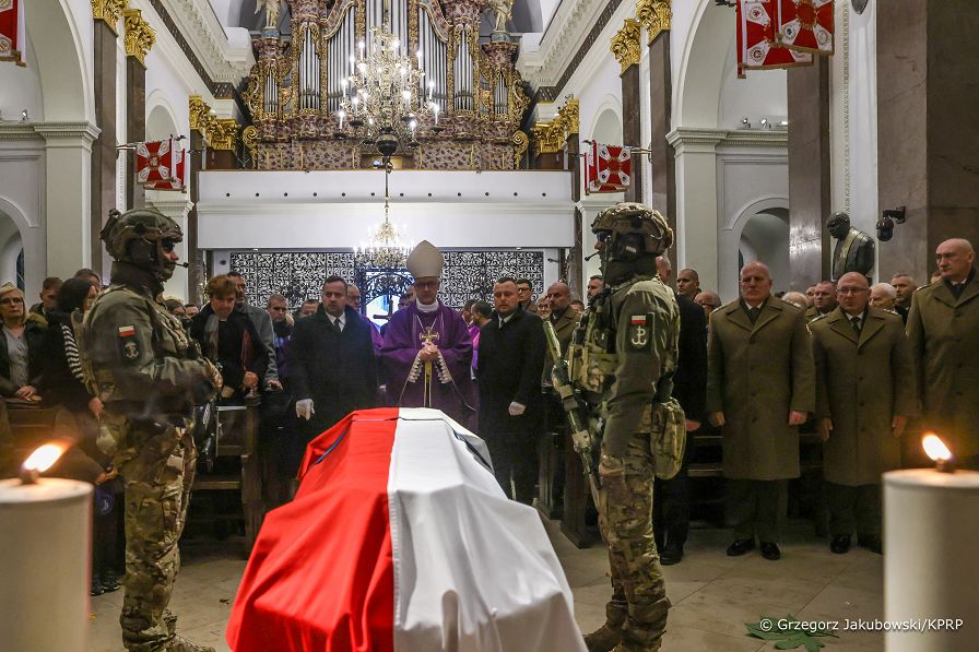 015_Minister_Wojciech_Kolarski_pogrzeb_sp_pplk_Zbigniewa_Wieslawa_Ostoi_Rylskiego_ps_Brzoza_20251118_1S5A0914.jpg