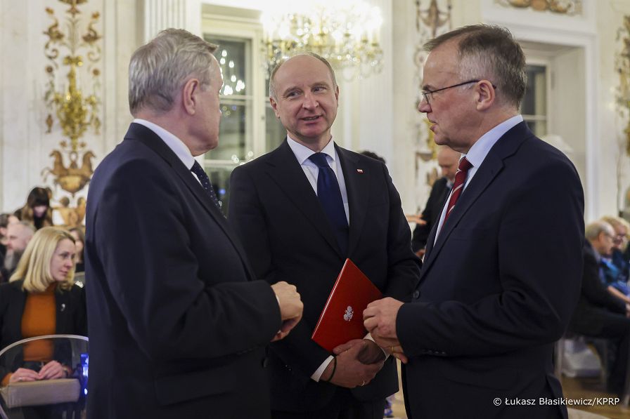 01_Wojciech_Kolarski_inauguracja_serii_wydawniczej_Poczet_Wladcow_Polskich_20251118_LB_29625.jpg