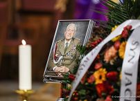 007_Minister_Wojciech_Kolarski_pogrzeb_sp_pplk_Zbigniewa_Wieslawa_Ostoi_Rylskiego_ps_Brzoza_20251118_GJA_1746.jpg