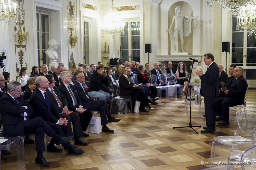 11_Wojciech_Kolarski_inauguracja_serii_wydawniczej_Poczet_Wladcow_Polskich_20251118_LB_20059.jpg