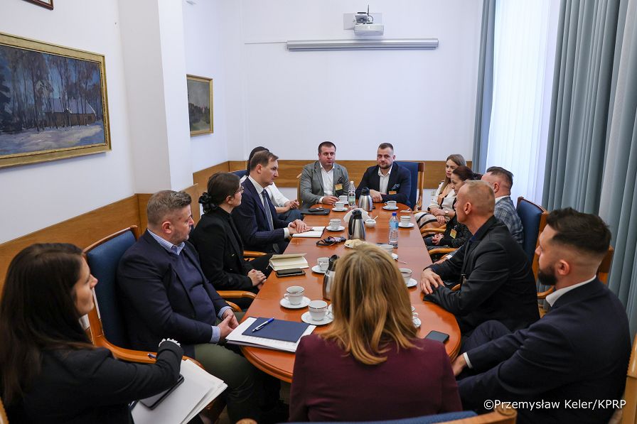 003_Sławomir_Mazurek_Spotkanie_czyste_powietrze_19-11-2025_PK1_4345.jpg.JPG