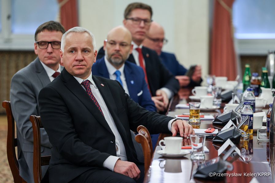 005_Minister_Paweł_Szefernaker_Minister_Adam_Andruszkiewicz_Spotkanie z przedstawicielami samorządu terytorialnego_21-11-2025_PK2_2656.jpg.JPG