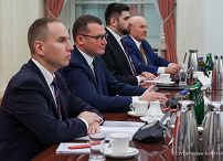 008_Minister_Paweł_Szefernaker_Minister_Adam_Andruszkiewicz_Spotkanie z przedstawicielami samorządu terytorialnego_21-11-2025_PK1_5486.jpg.JPG