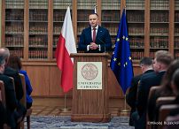 013_Prezydent_Karol_Nawrocki_Wykład na Uniwersytecie Karola_24-11-2025_MWB23621.jpg