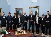 012_Prezydent_Karol_Nawrocki_spotkanie_szachistki_20251125_PK1_6139.jpg