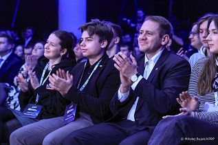 003_Prezydent_Karol_Nawrocki_Kongres_Mlodych_Lublin_20251128_MWB24657.jpg