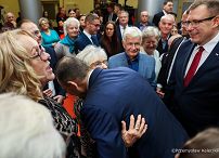 009_Prezydent_Karol_Nawrocki_Podpisanie_ustawa_godna_emerytura_03-11-2025_PK1_8429.jpg