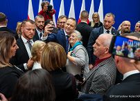 012_Prezydent_Karol_Nawrocki_Podpisanie_ustawa_godna_emerytura_03-11-2025_PK1_8636.jpg