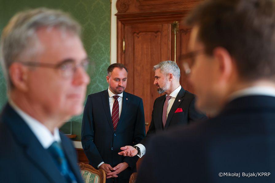 014_Prezydent Karol_Nawrocki_Wizyta_Słowacja_Prezydent_Słowacji_Peter_Pellegrini_spotkanie_delegacji_05-11-2025_MWB24428.jpg