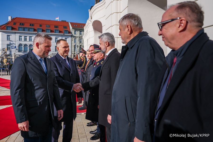 006_Prezydent Karol_Nawrocki_Wizyta_Słowacja_Prezydent_Słowacji_Peter_Pellegrini_05-11-2025_MWB15795.jpg