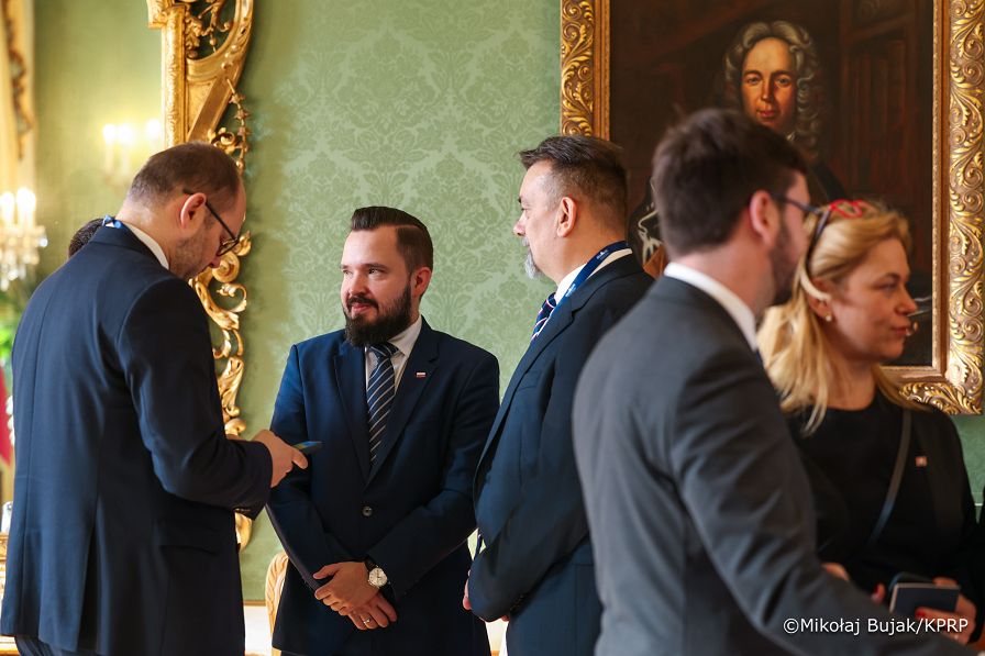 013_Prezydent Karol_Nawrocki_Wizyta_Słowacja_Prezydent_Słowacji_Peter_Pellegrini_spotkanie_delegacji_05-11-2025_MWB24410.jpg