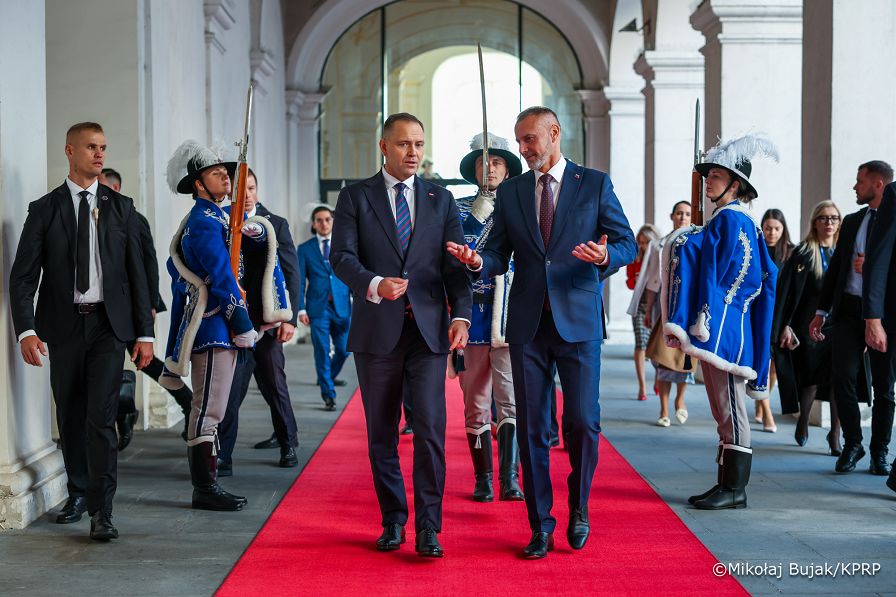 034_Prezydent Karol_Nawrocki_Wizyta_Słowacja_Prezydent_Słowacji_Przewodniczący_Zgromadzenia_Narodowego_Republiki_Słowackiej_Richard_Rasi_05-11-2025_MWB18877.jpg.JPG