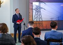 004_Prezydent_Karol_Nawrocki_Podpisanie inicjatywy ustawodawczej  dotyczącej cen prądu_07-11-2025_MWB20104.jpg.JPG