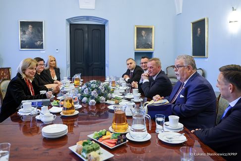 001_a_Minister_Agnieszka_Jedrzak_spotkanie_przedstawiciele_Polonia_w_USA_20251107_LB_26286.jpg