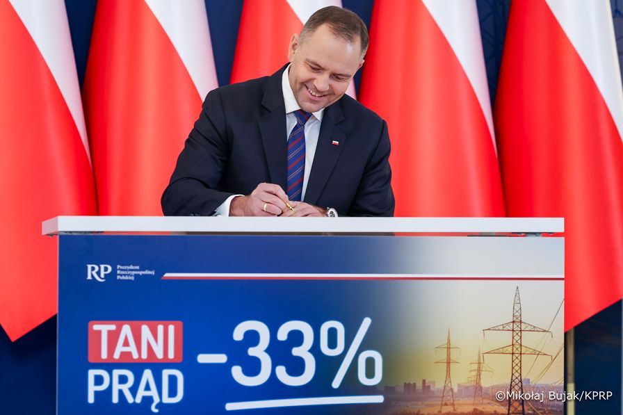 012_Prezydent_Karol_Nawrocki_Podpisanie inicjatywy ustawodawczej  dotyczącej cen prądu_07-11-2025_MWB20253.JPG