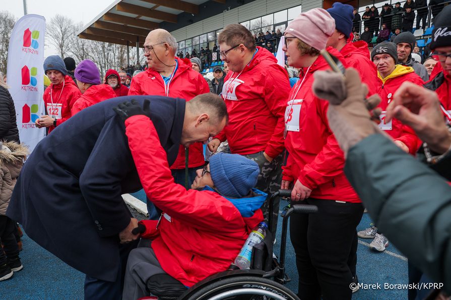 024_Prezydent_Karol_Nawrocki_Kętrzyńskie Biegi Trójka Niepodległości_08-11-2025_MB1_0974.jpg
