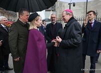 001_Pierwsza_Dama_Marta_Nawrocka_Paryż_Inauguracja_Kaplicy Polskiej i ponownego wprowadzenia do niej Ikony Matki Bożej Częstochowskiej_08-11-2025_7C6A5419.jpg