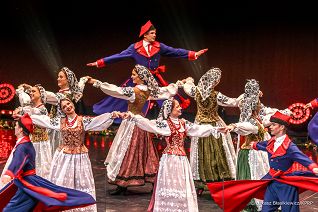 008_Minister_Wojciech_Kolarski_koncert_jubileuszowy_Zespolu_Piesni_i_Tanca_Mazowsze_20251201_LB_20495.jpg