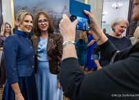 029_Pierwsza_Dama_Marta_Nawrocka_spotkanie z paniami ambasador oraz współmałżonkami szefów misji dyplomatycznych_10-12-2025_7C6A9845.jpg.JPG