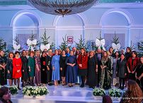 026_Pierwsza_Dama_Marta_Nawrocka_spotkanie z paniami ambasador oraz współmałżonkami szefów misji dyplomatycznych_10-12-2025_PK1_0167.jpg.JPG
