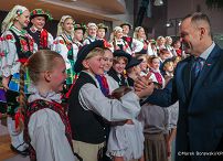 019_Prezydent Karol Nawrocki_Spotkanie z Polakami mieszkającymi na Łotwie_11-12-2025_MB1_7943.jpg