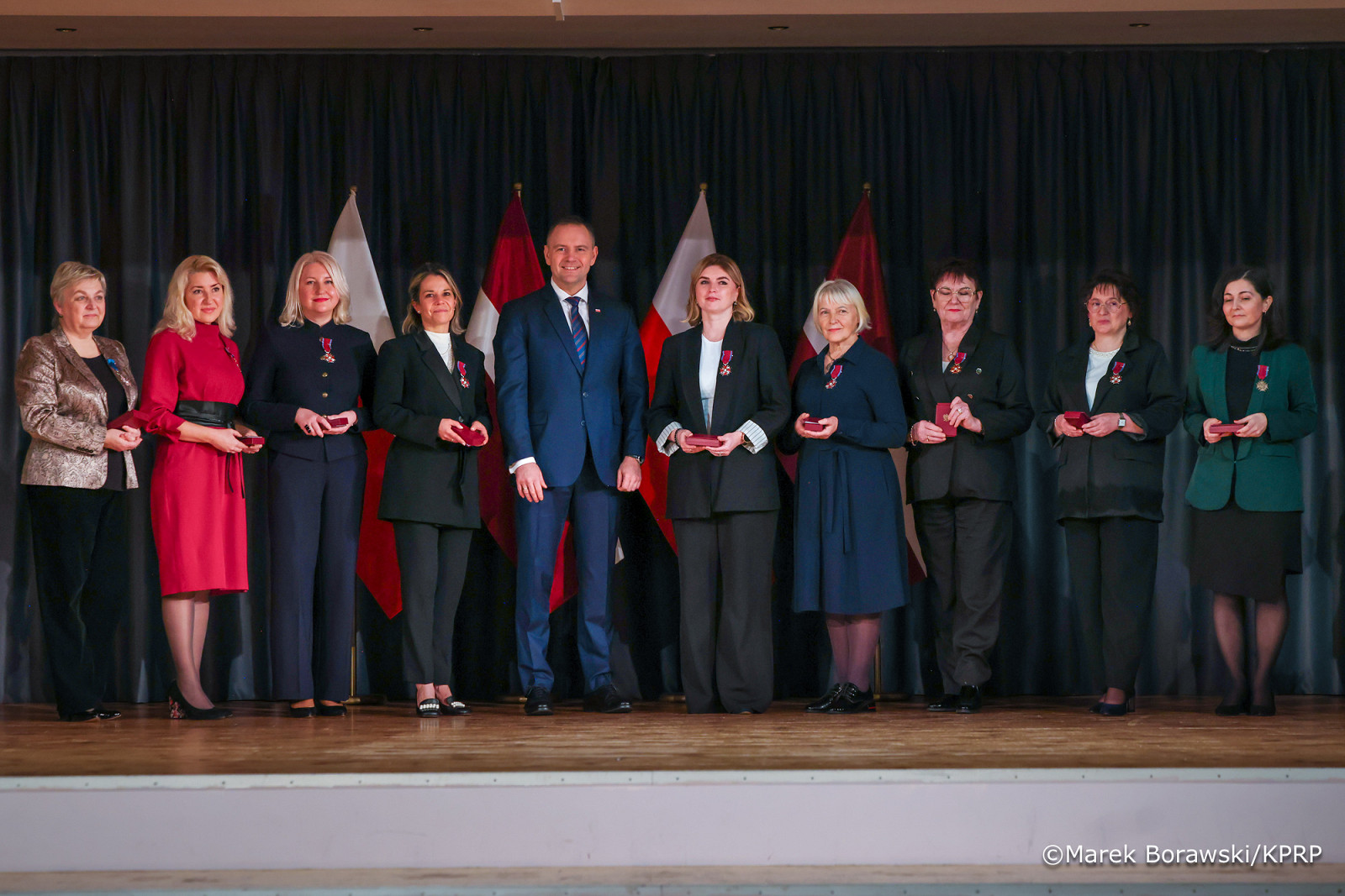 012_Prezydent Karol Nawrocki_Spotkanie z Polakami mieszkającymi na Łotwie_11-12-2025_MB2_3839.jpg [908.22 KB]