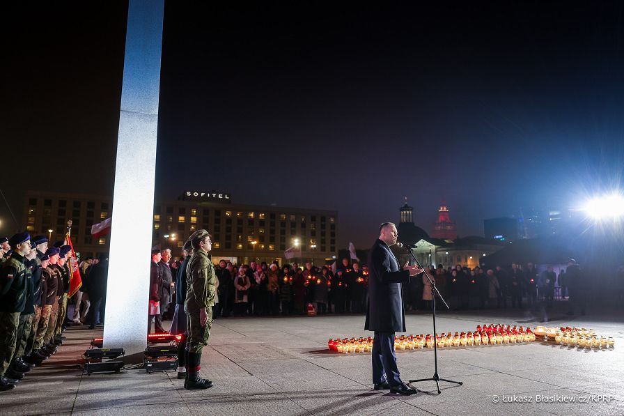 003_b_a_Prezydent_Karol_Nawrocki_Swiatlo Wolnosci 44_rocznica_stanu_wojennego_w_Polsce _20251213_LB_28595.jpg