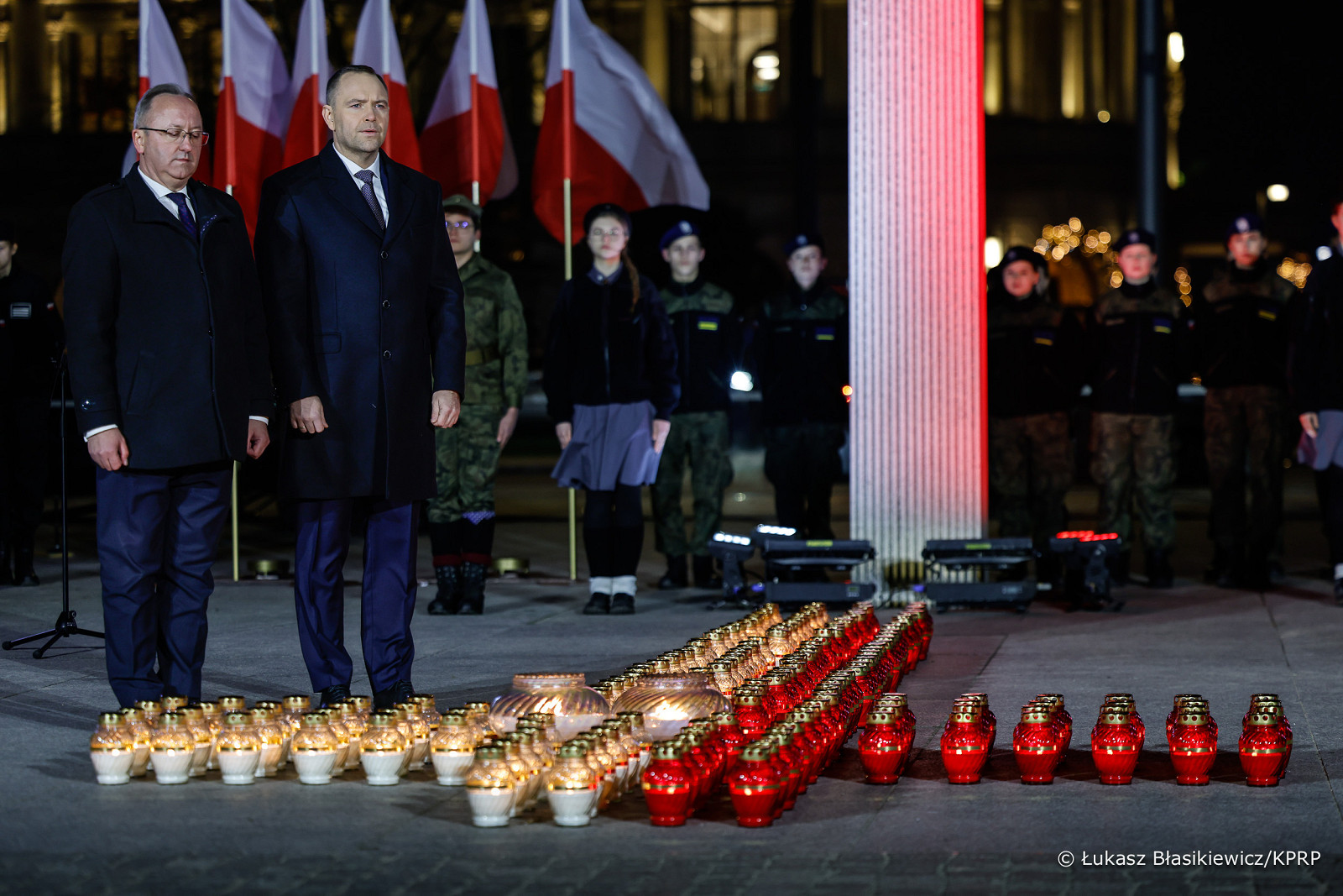003_a_Prezydent_Karol_Nawrocki_Swiatlo Wolnosci 44_rocznica_stanu_wojennego_w_Polsce _20251213__B_15134.jpg [873.35 KB]