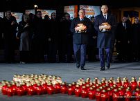 001_Prezydent_Karol_Nawrocki_Swiatlo Wolnosci 44_rocznica_stanu_wojennego_w_Polsce _20251213__B_15017.jpg