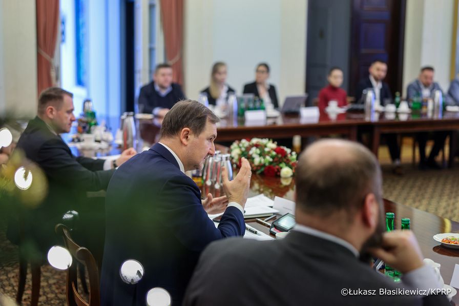 003_Minister_Mateusz_Kotecki_spotkanie_ws_programu_czyste_powietrze_15-12-2025_LB_29973.jpg.JPG