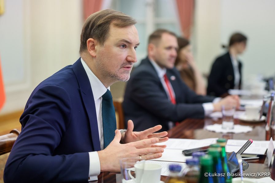 014_Minister_Mateusz_Kotecki_spotkanie_ws_programu_czyste_powietrze_15-12-2025_LB_29954.jpg.JPG