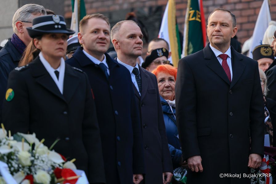013_Prezydent_Karol_Nawrocki_Katowice_44_Rocznica_pacyfikacji_Kopalni_Wujek_16-12-2025_MWB25735.jpg