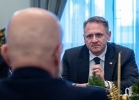 005_Minister_Mateusz_Kotecki_spotkanie z Rzecznikiem Finansowym_Michałem_Ziemiakiem_17-12-2025_MB2_4261.jpg.JPG