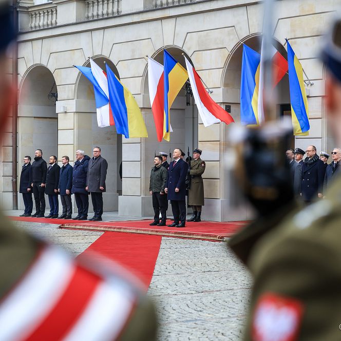 001_e_Prezydent_Karol_Nawrocki_wizyta_Prezydenta_Ukrainy_20251219_MWB29073.jpg