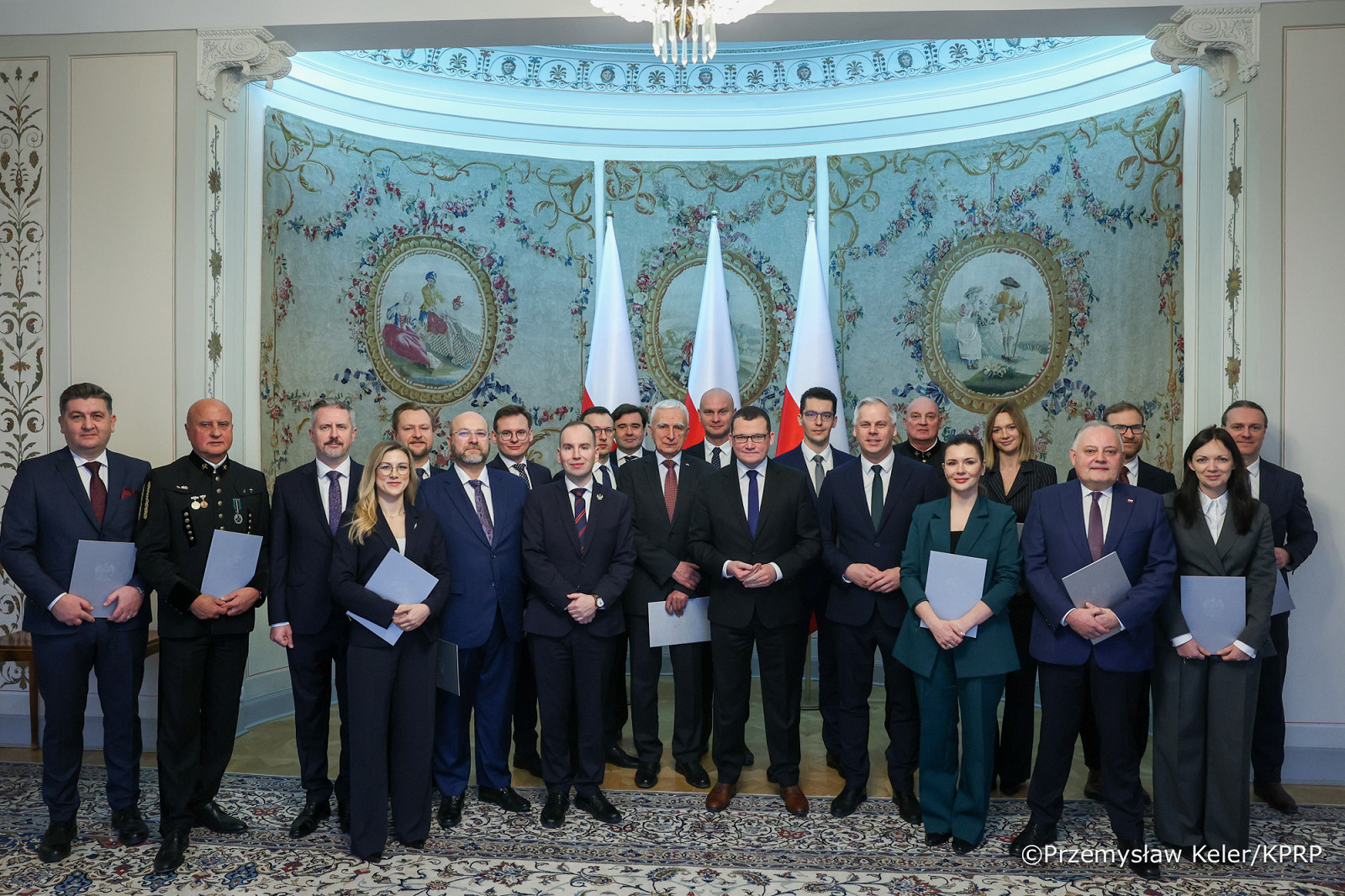 010_Minister_Paweł_Szefernaker_Powołanie Rady ds. Energii_19-12-2025_PK1_8169.jpg.JPG [880.70 KB]