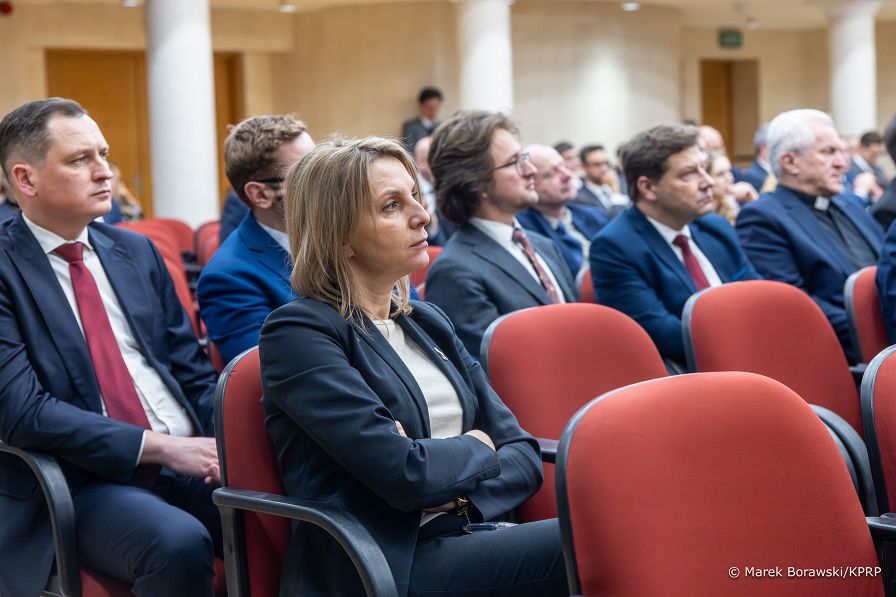 007_Minister_Zbigniew_Bogucki_Zgromadzenie_Ogolne_Sedziow_TK_20251202_MB1_2424.jpg