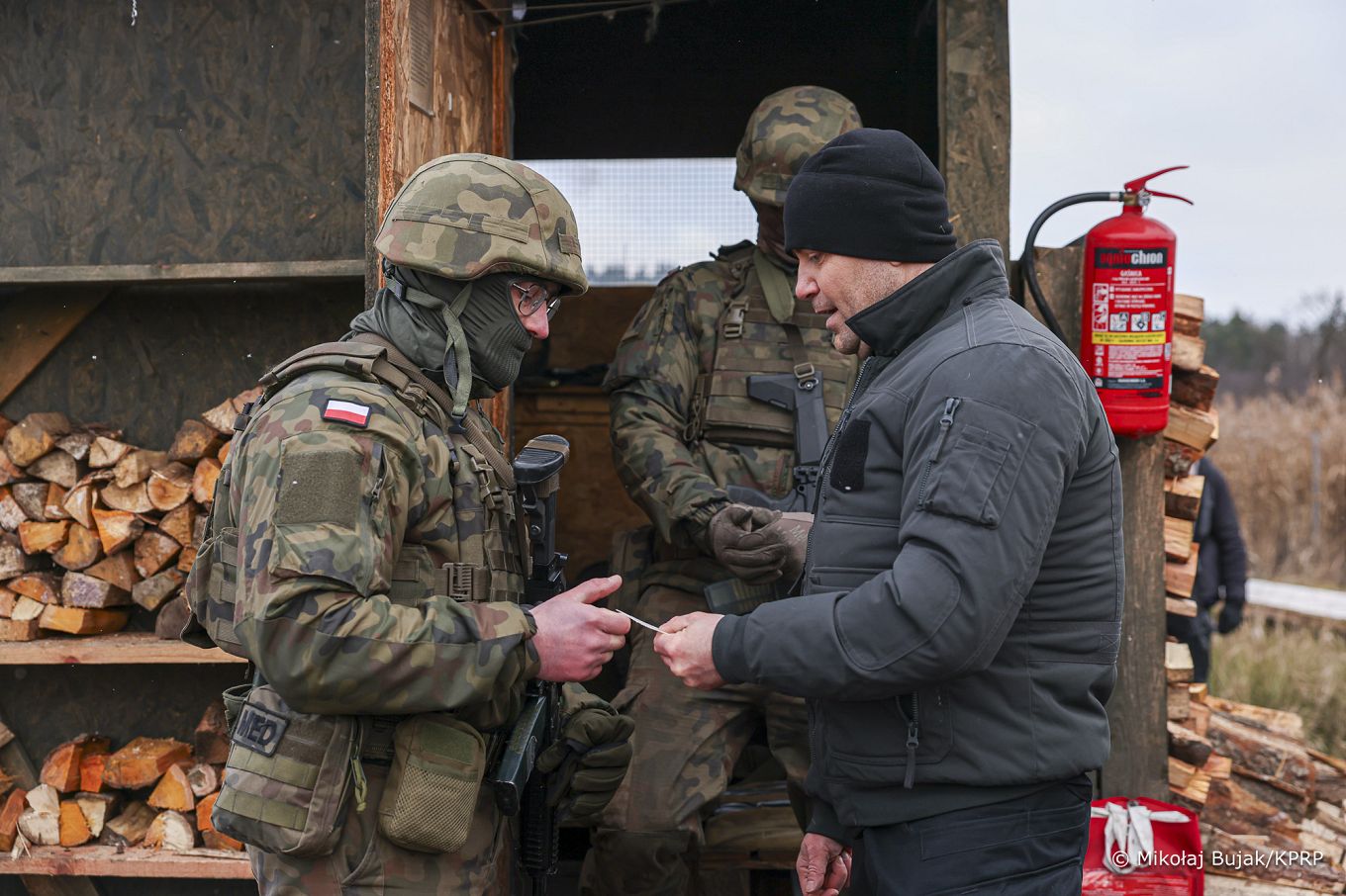 14_Karol_Nawrocki_wizata_granica_20251224_MWB10427.jpg