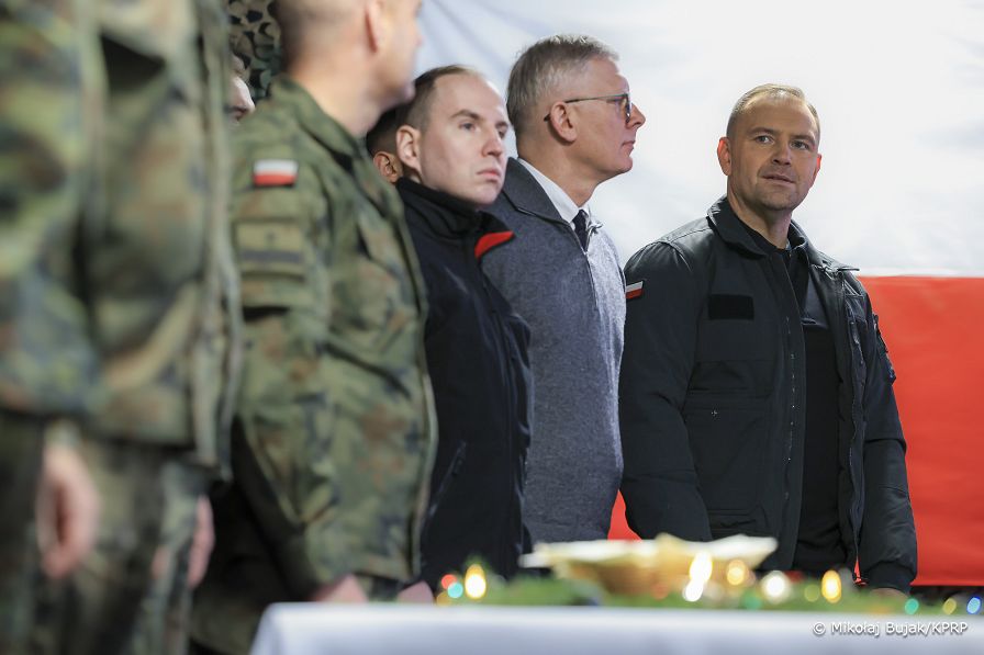 40_Karol_Nawrocki_wizata_granica_20251224_MWB23536.jpg