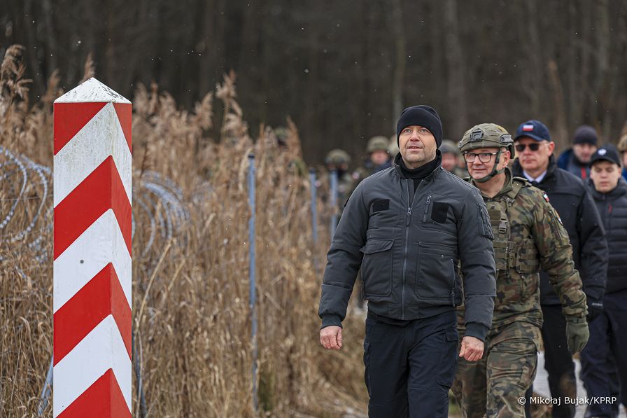13_Karol_Nawrocki_wizata_granica_20251224_MWB22530.jpg