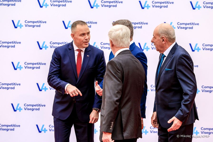 011_Prezydent_Karol_Nawrocki_spotkanie_Prezydentow_panstw_Grupy_Wyszehradzkiej_20251203_MWB22148.jpg