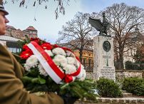 001_Prezydent_Karol_Nawrocki_wieniec_Pomnik_Krola_Jana_III_Sobieskiego_Wegry_20251203_MWB13852.jpg