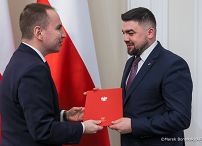 006_Minister_Adam_Andruszkiewicz_Posiedzenie Rady Młodzieży przy Prezydencie RP_03-12-2025_MB1_2699.jpg.JPG