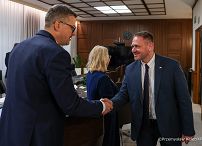004_Minister_Mateusz_Kotecki_spotkanie z przedstawicielami branży_04-12-2025_PK1_9520.jpg.JPG