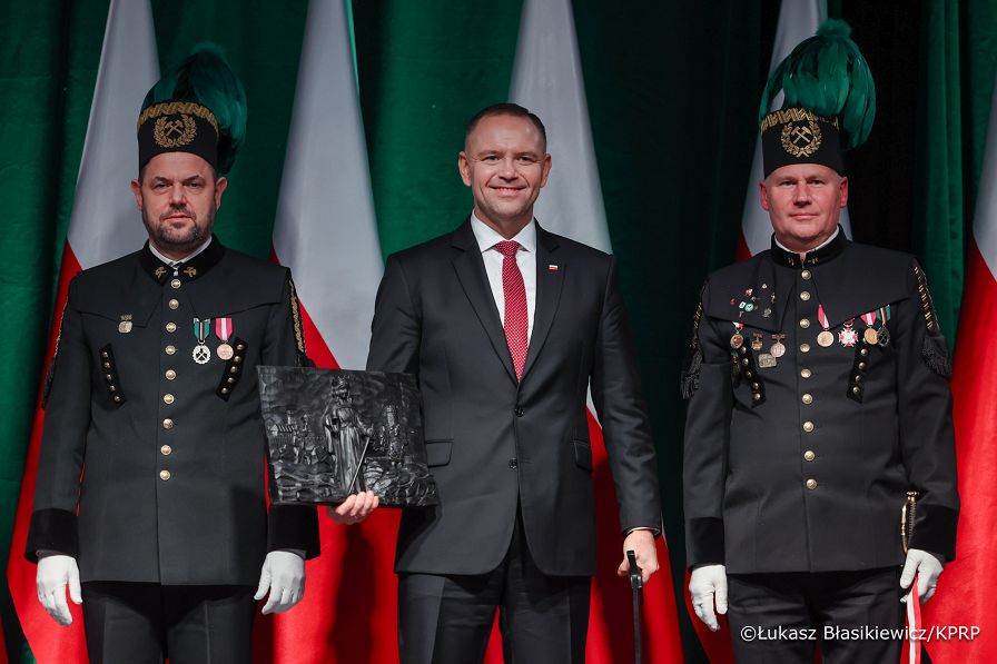 027_Prezydent_Karol_Nawrocki_Święto Braci Górniczej w Kopalni Czatkowice_05-12-2025_LB_22934.jpg-1.JPG
