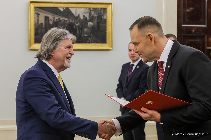001_e_Prezydent_Karol_Nawrocki_powolanie_Rady_Zdrowia_20251205_MB1_3157.jpg
